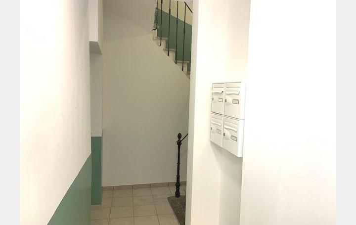 Appartement P2 SETE 40 m2 110 000 € Appartement P2 SETE 40 m2 110 000 €