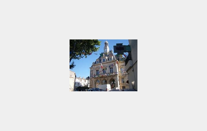  AGENCE BARRYS IMMOBILIER Local / Bureau | FRONTIGNAN (34110) | 200 m2 | 157 000 € 